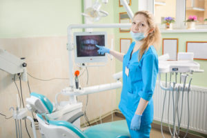 Флюороз зубов — причины и лечение