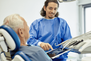 Знаете, почему вы скрипите зубами по ночам?