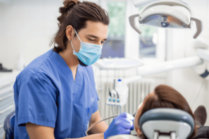 Не открывается рот — что делать?