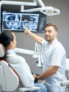 проблемы с ВНЧС могут вызывать шум в ушах